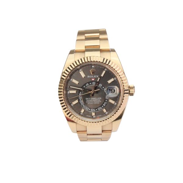 Rolex Sky-Dweller 326935